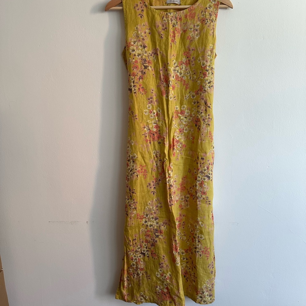 Floral Sleeveless Midi Dress